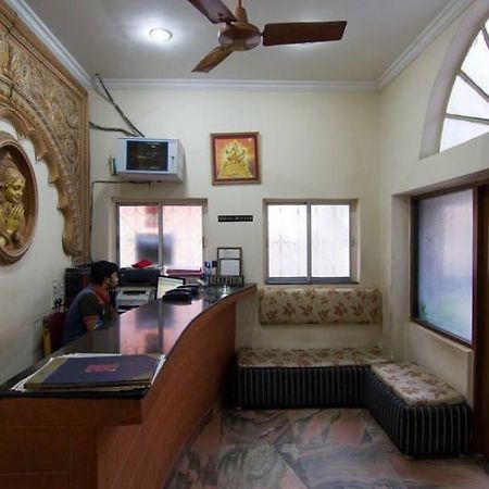Hotel Venkateswara コルカタ エクステリア 写真